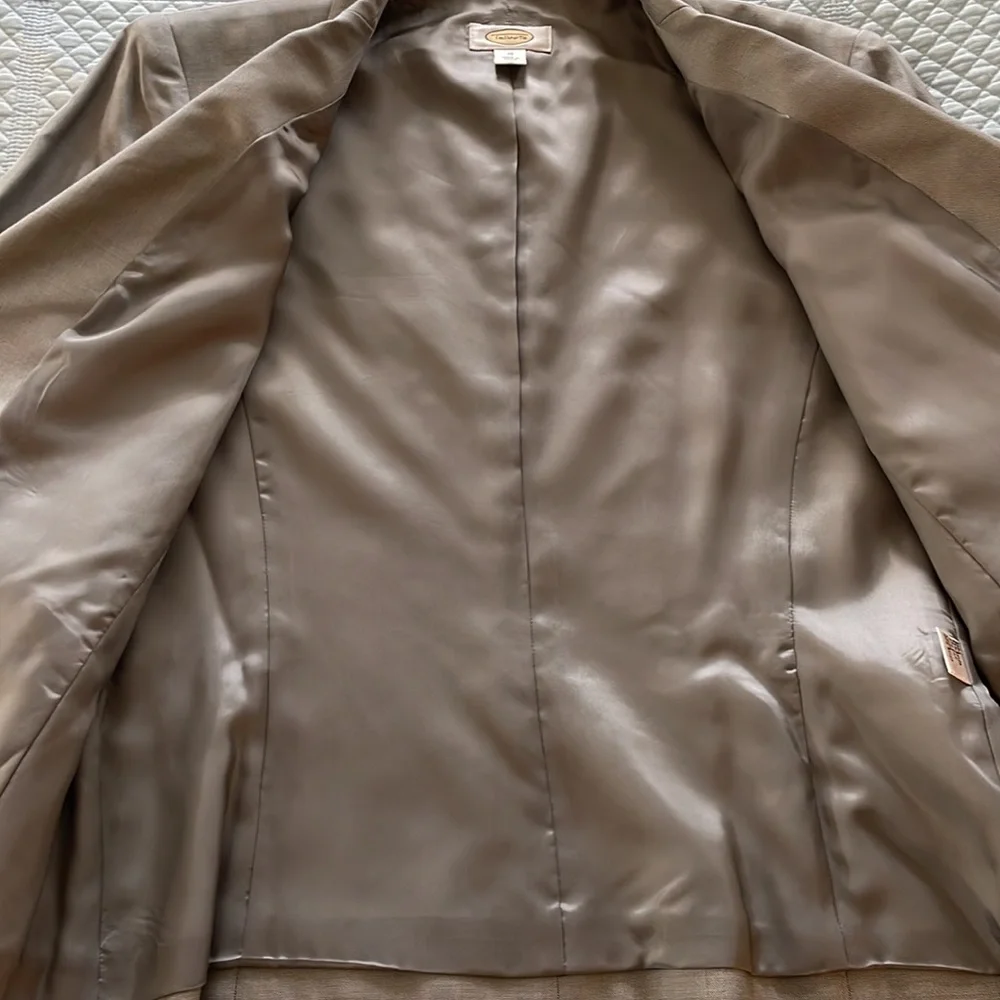 Talbots grey blazer - Picture 6 of 9